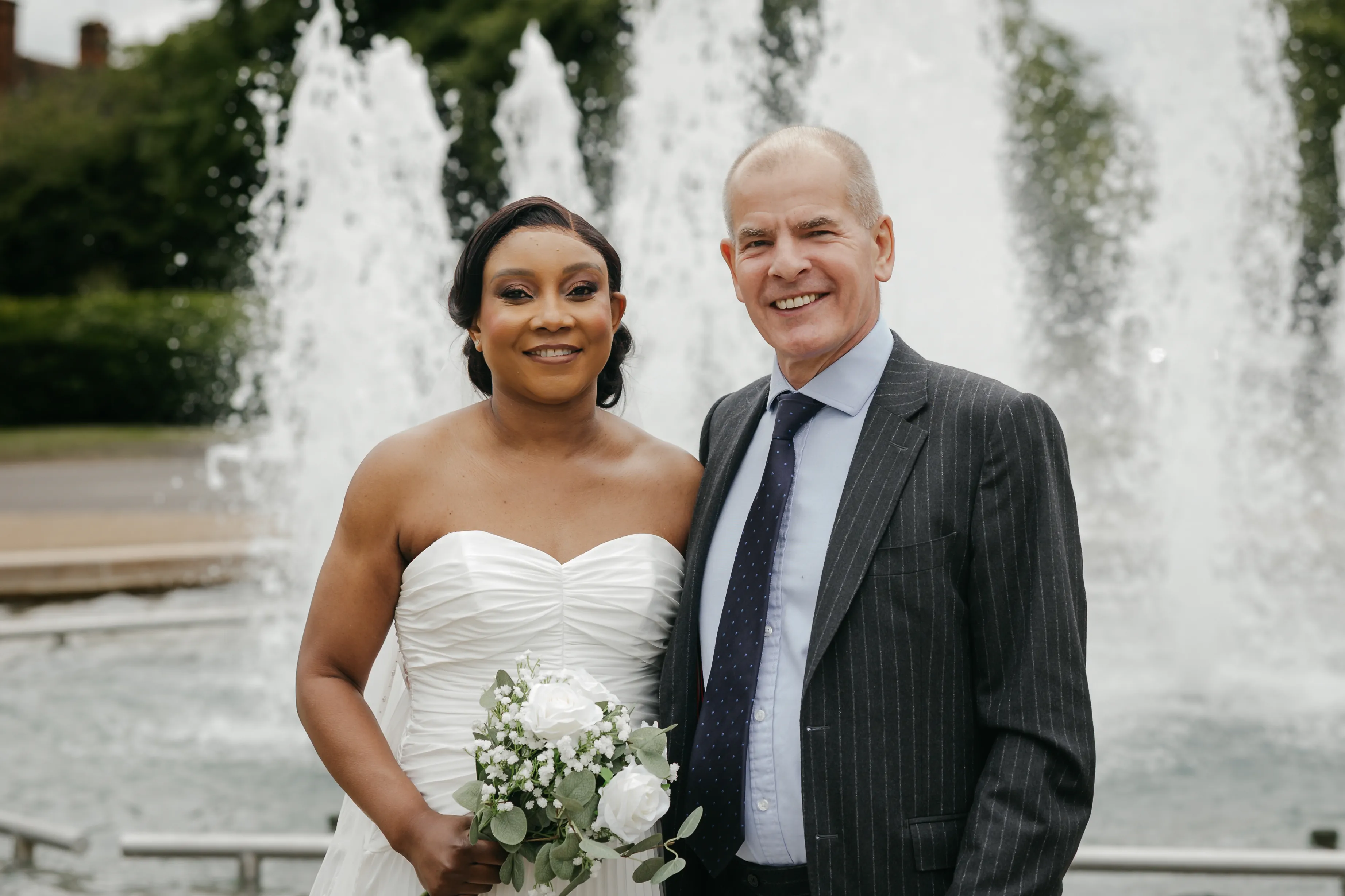 Wedding photography at Cambridge Register Office, Cambridge