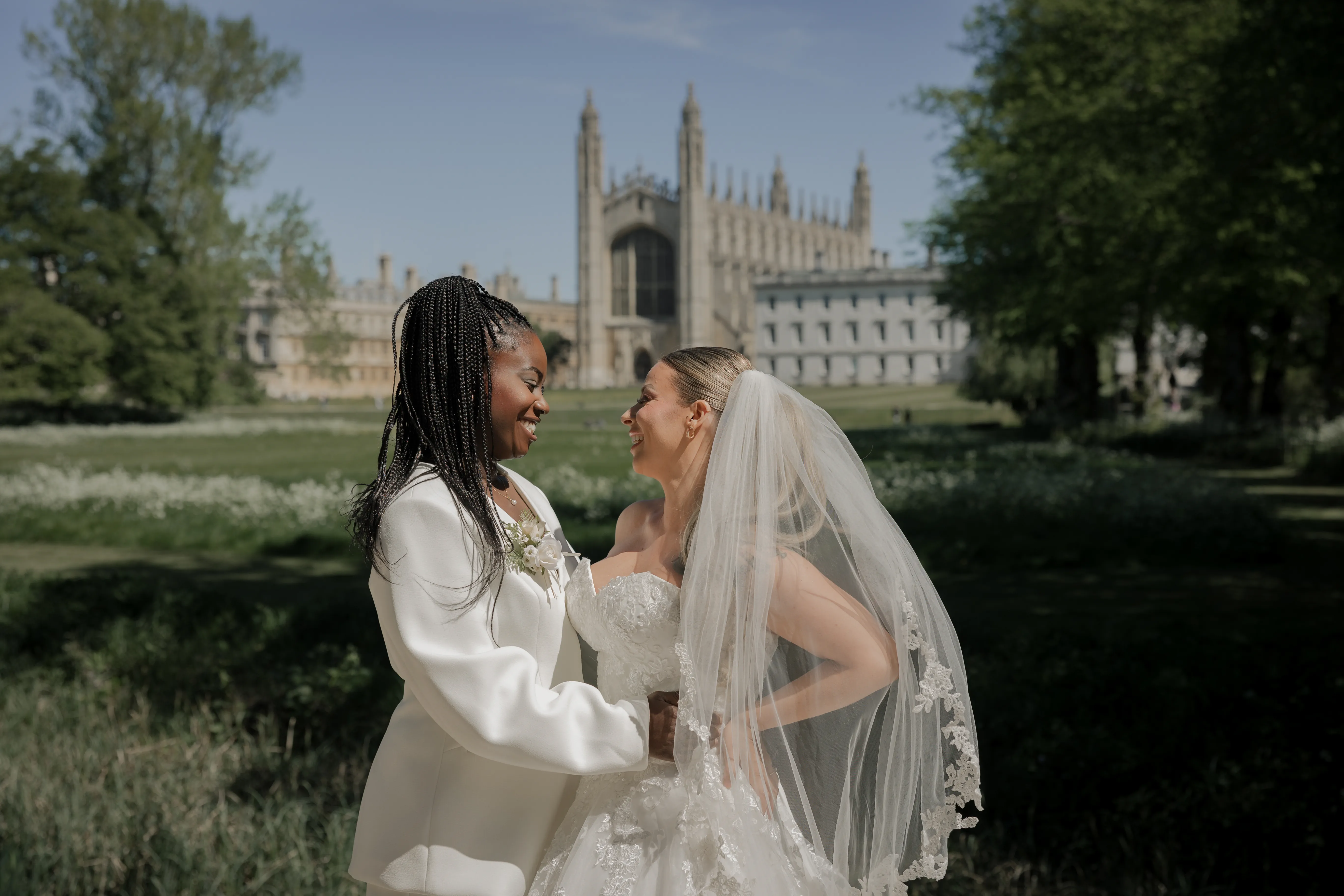 Crossing the bridge &mdash; Patricia and Sharon