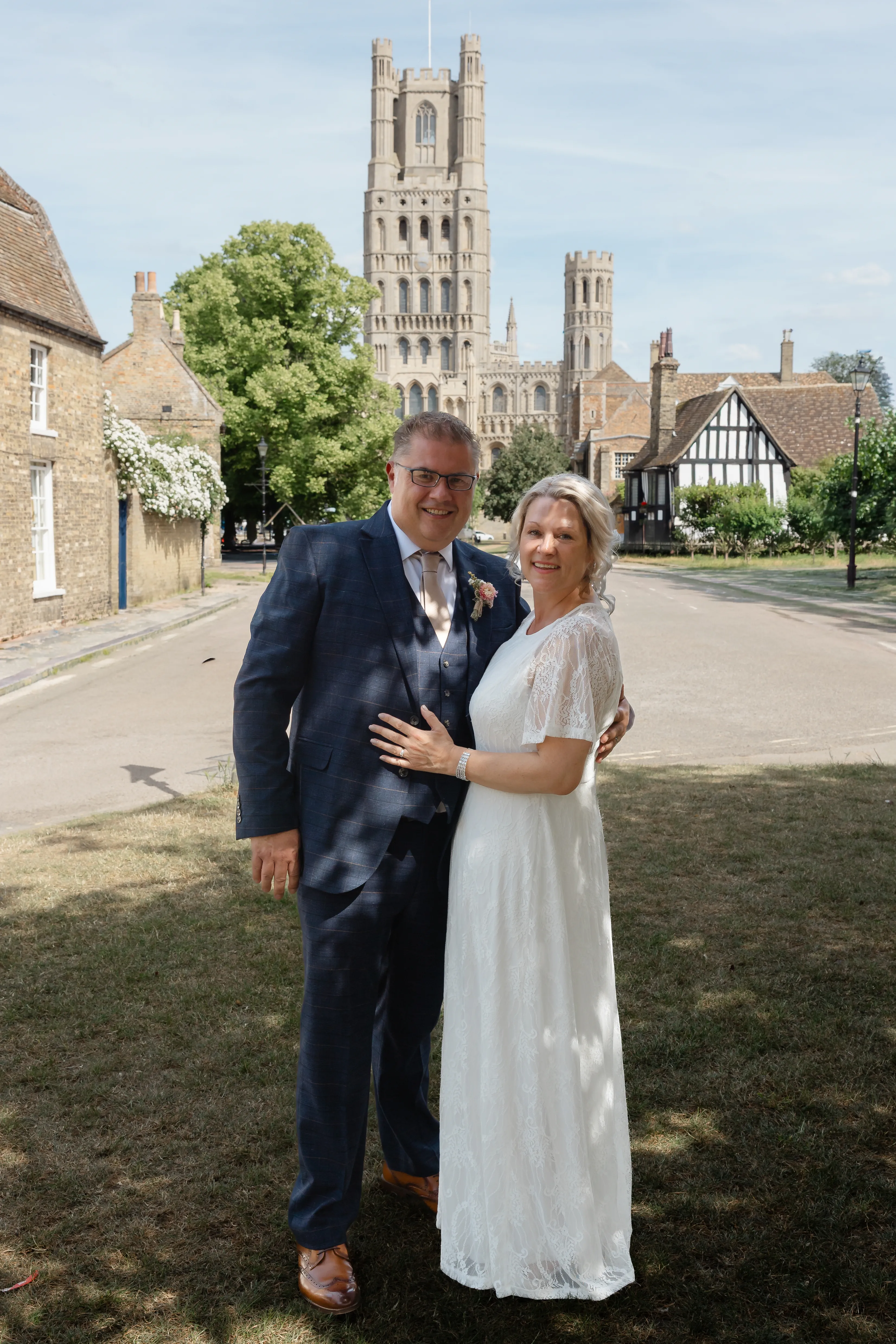 By the cathedral &mdash; Mel and Simon