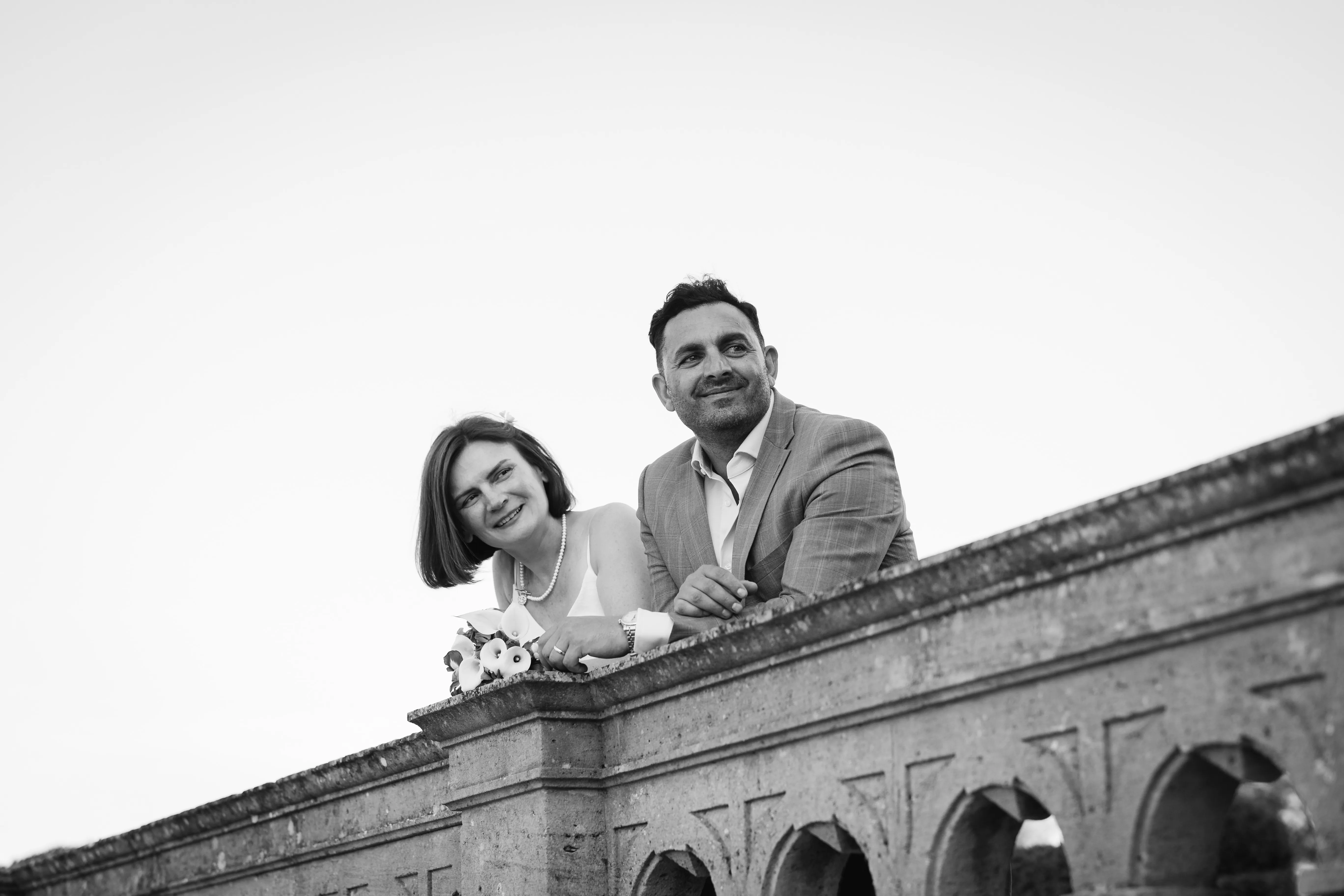On the balustrade &mdash; Zita and Aurelian